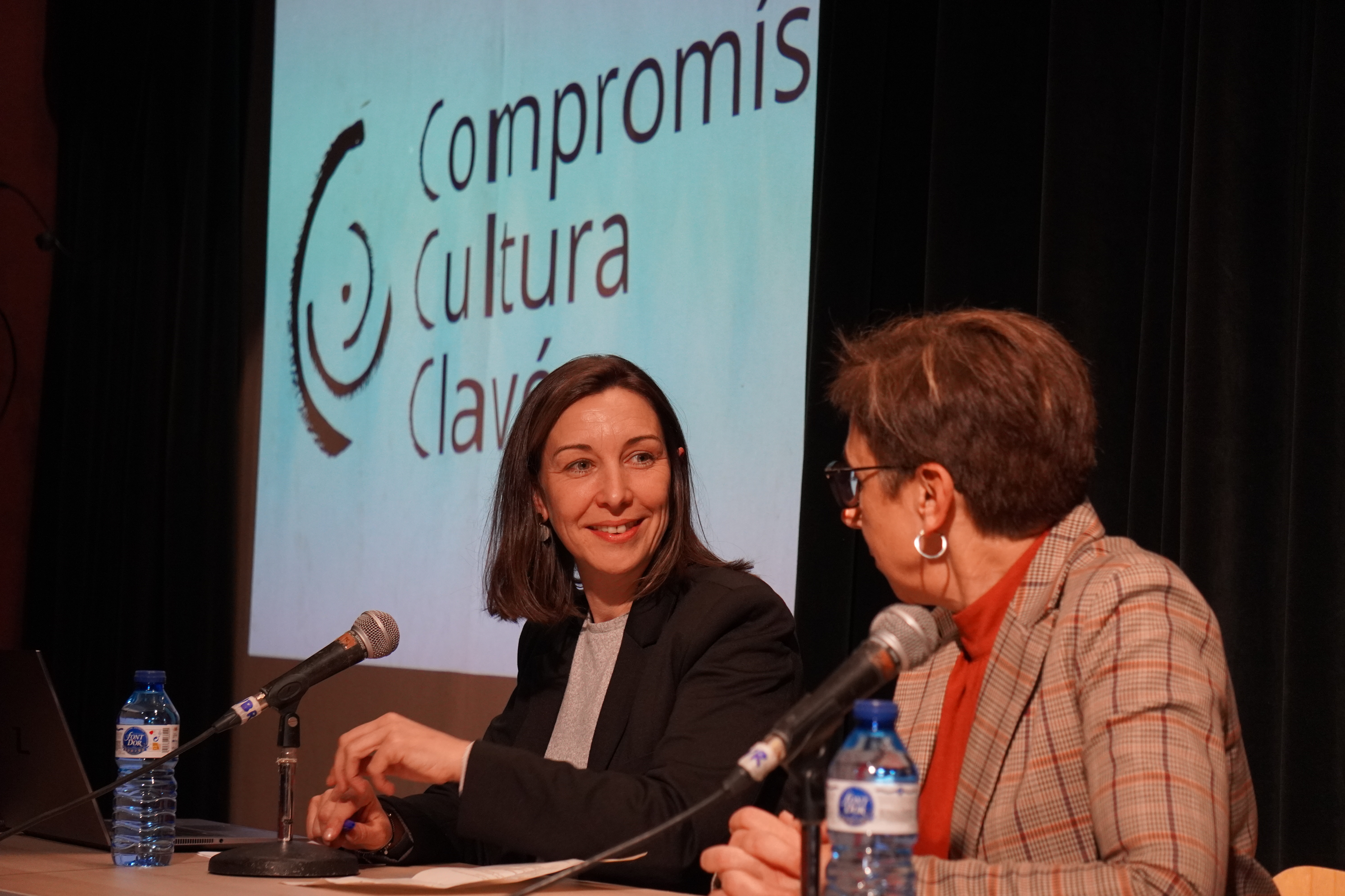 El Teatre Clavé consolida l'èxit de la campanya Compromís i Cultura 2025 i obre la  convocatòria per a l'edició 2026